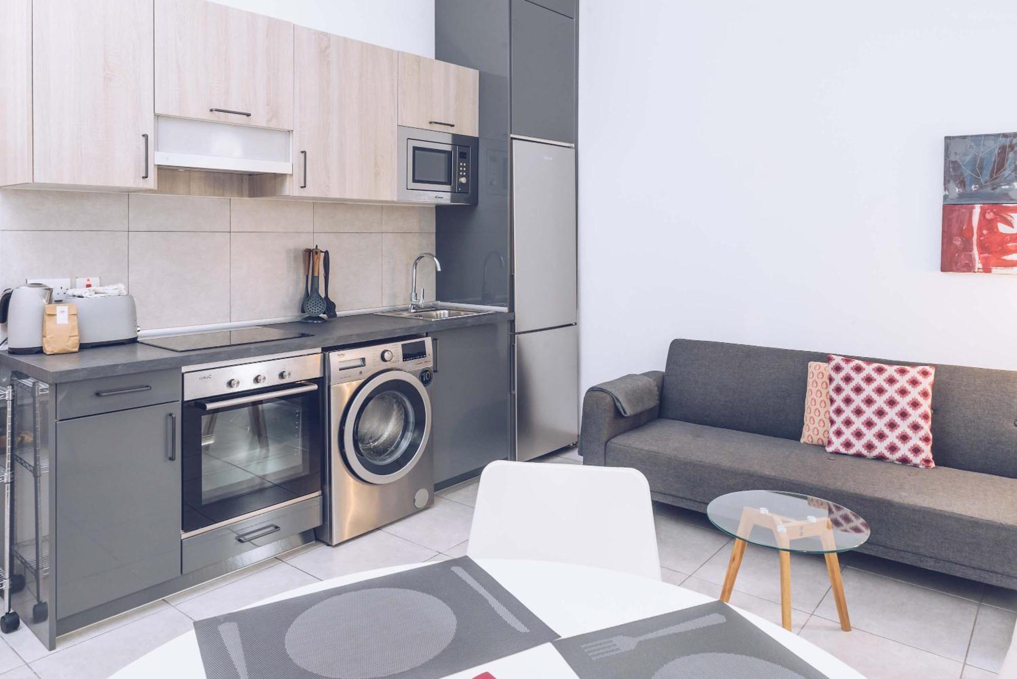2Br And 2Ba In The Zoko Cozy And Convenient Leilighet Gibraltar Eksteriør bilde